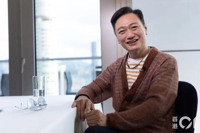 家拍戏不介意被嘲五音不全：我不觉得前TVB男星自爆因一个原因拒返娘(图8)